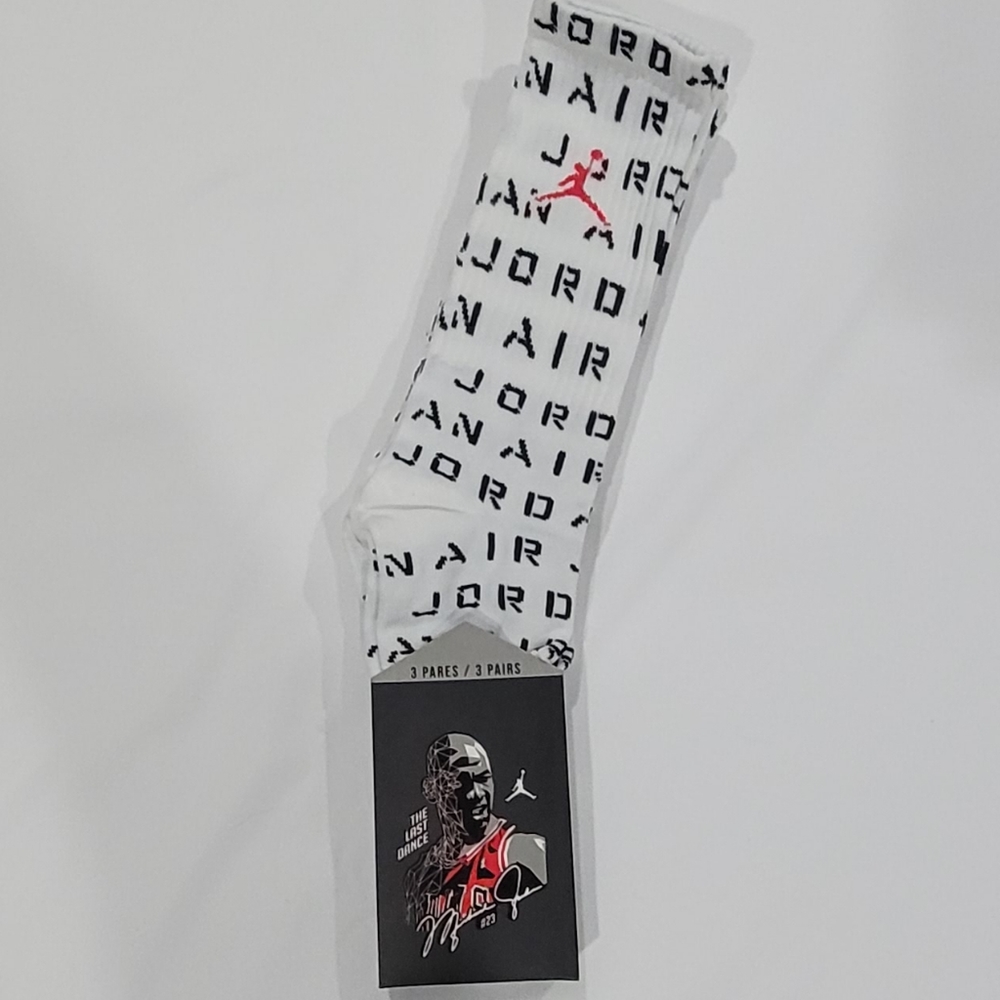 JORDAN SOCKS SET OF 3 PAIRS (NWT)